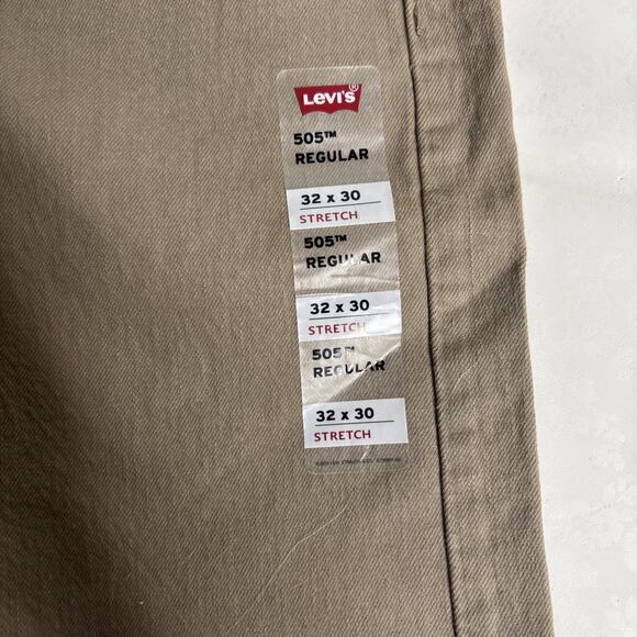Levi’s 505 Regular Fit Men’s Jeans Size 32x30 NWT Khaki Tan Denim Straight Leg P - Picture 3 of 5